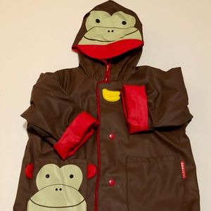 Skip Hop Zoo Raincoat in Size 2T Plus Backpack